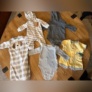 Newborn 0-3 months baby clothes